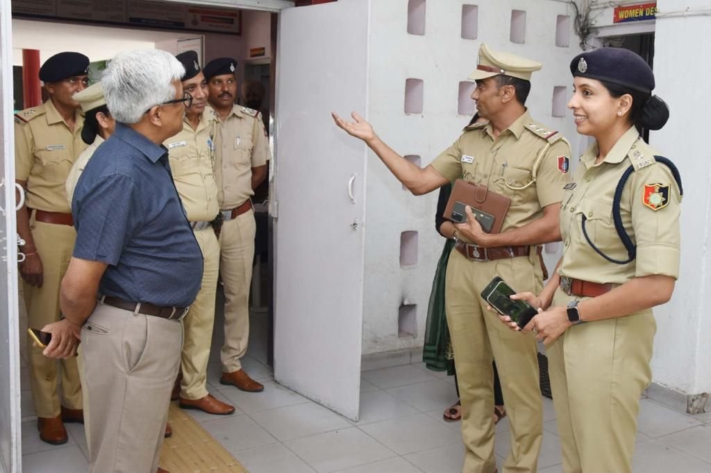 Chandigarh Police Jobs: चंडीगढ़ पुलिस भर्ती के बदले नियम, अब नहीं होगा इंटरव्यू, नेगेटिव मार्किंग भी होगी