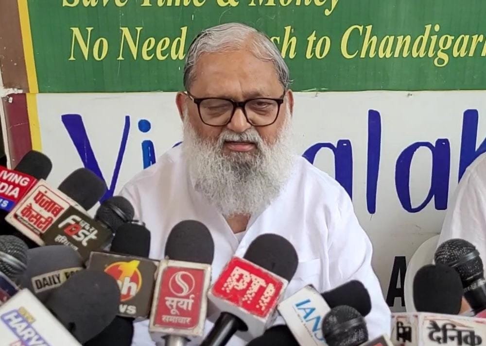 Energy Minister Anil Vij on the electricity employees' strike: "Talks with the union are ongoing; we are fully confident that they will agree."